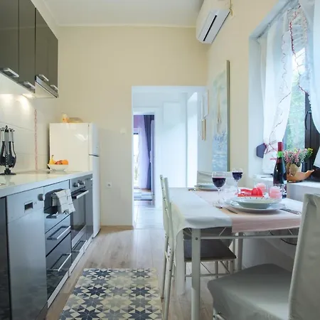 With A Parking Space Malinska Apartment